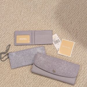 Michael Kors Juliana Clutch/Wallet